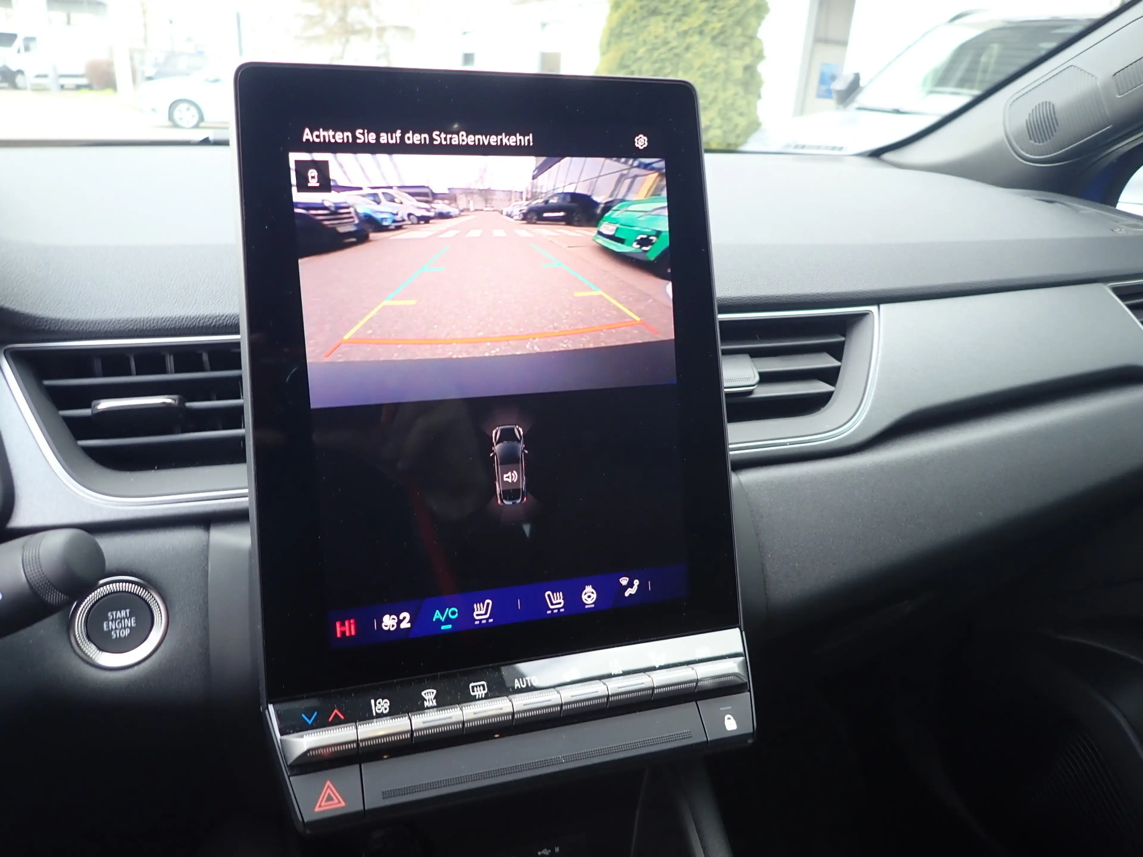Renault Symbioz KISS Full Hybrid E-Tech 160 — photo 12