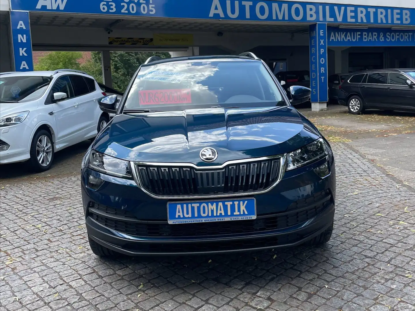Skoda Karoq Style 4x4 Blau - 2