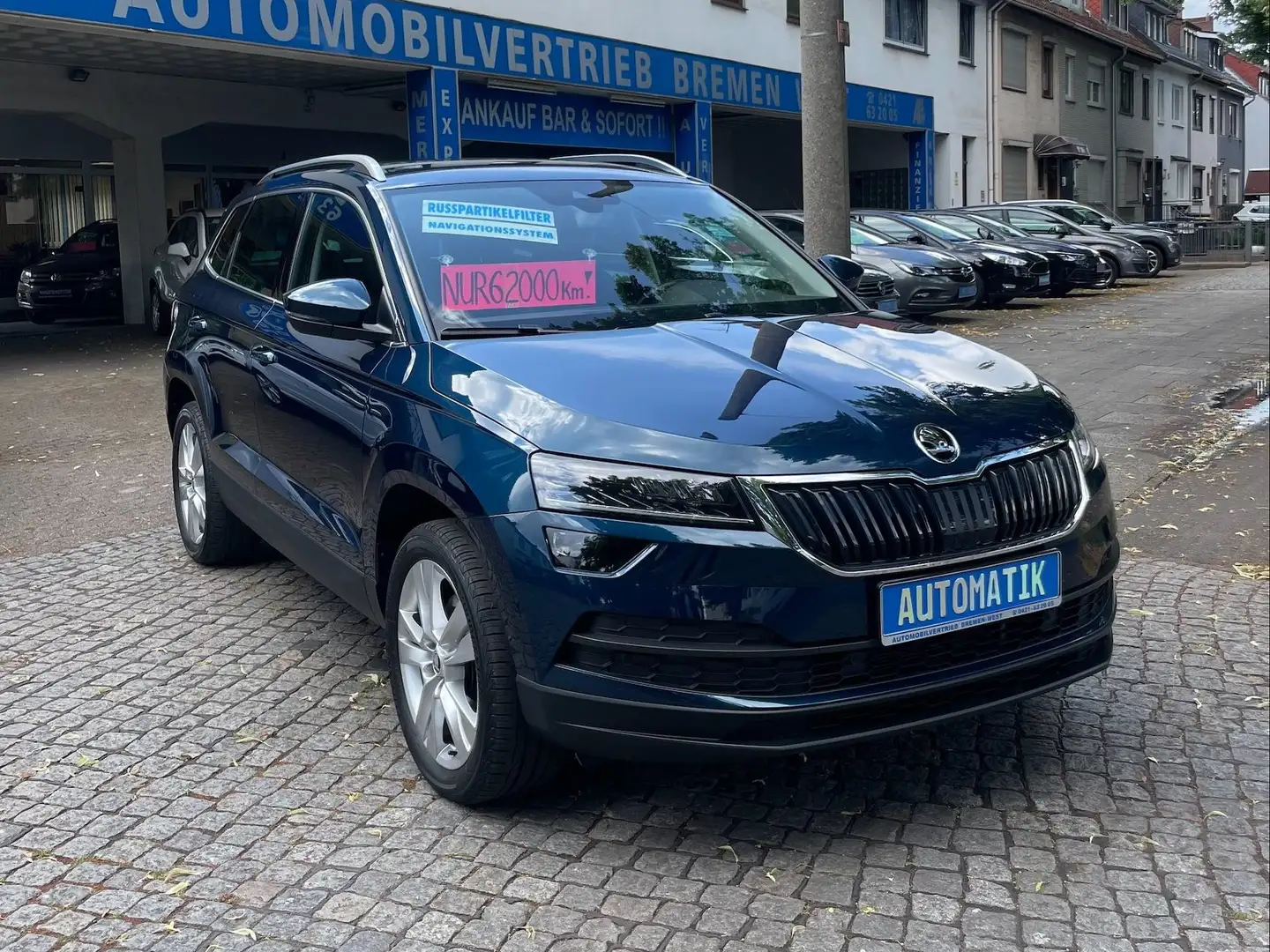 Skoda Karoq Style 4x4 Blau - 1