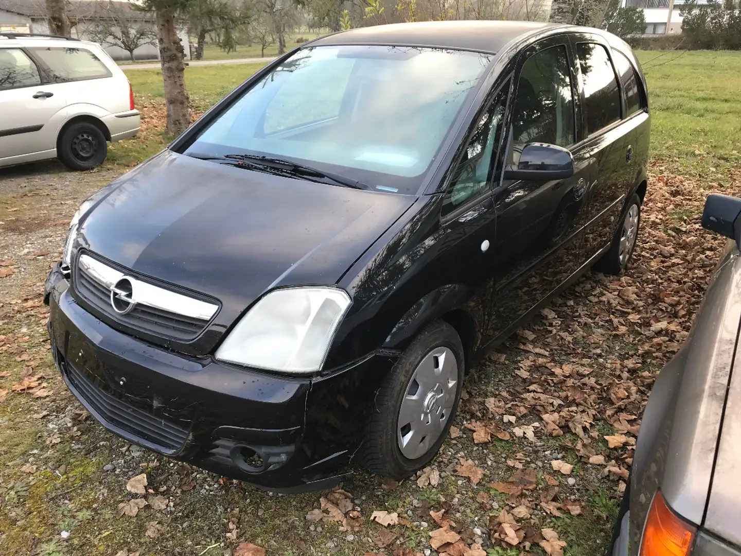 Opel Meriva 1.6 Edition Unfall Schwarz - 1