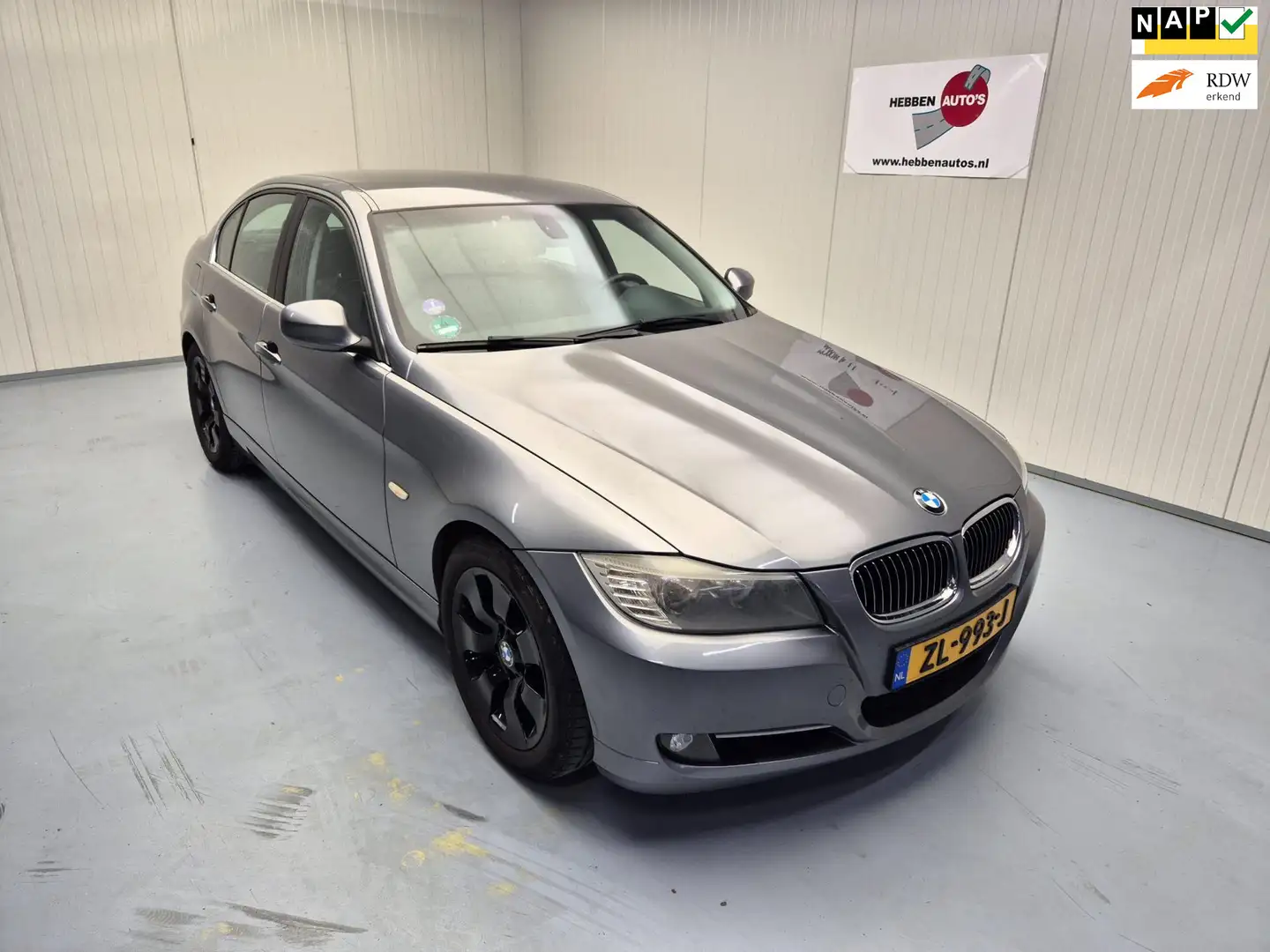 BMW 318 3-serie 318i Luxury Line Airco Ecc Alu Velgen Pdc Grijs - 1