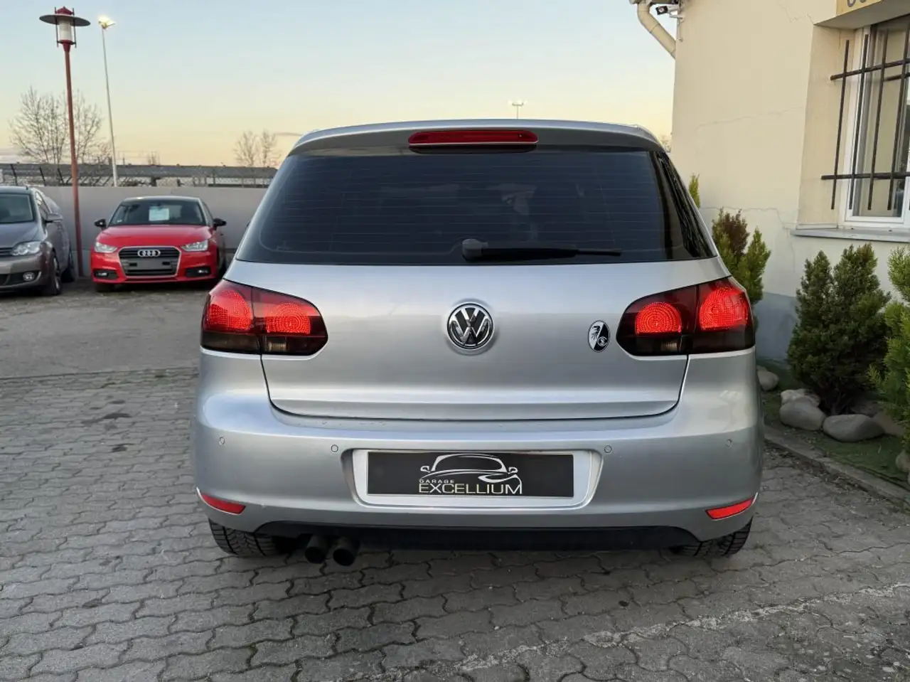 Volkswagen Golf Standard Model — photo 6