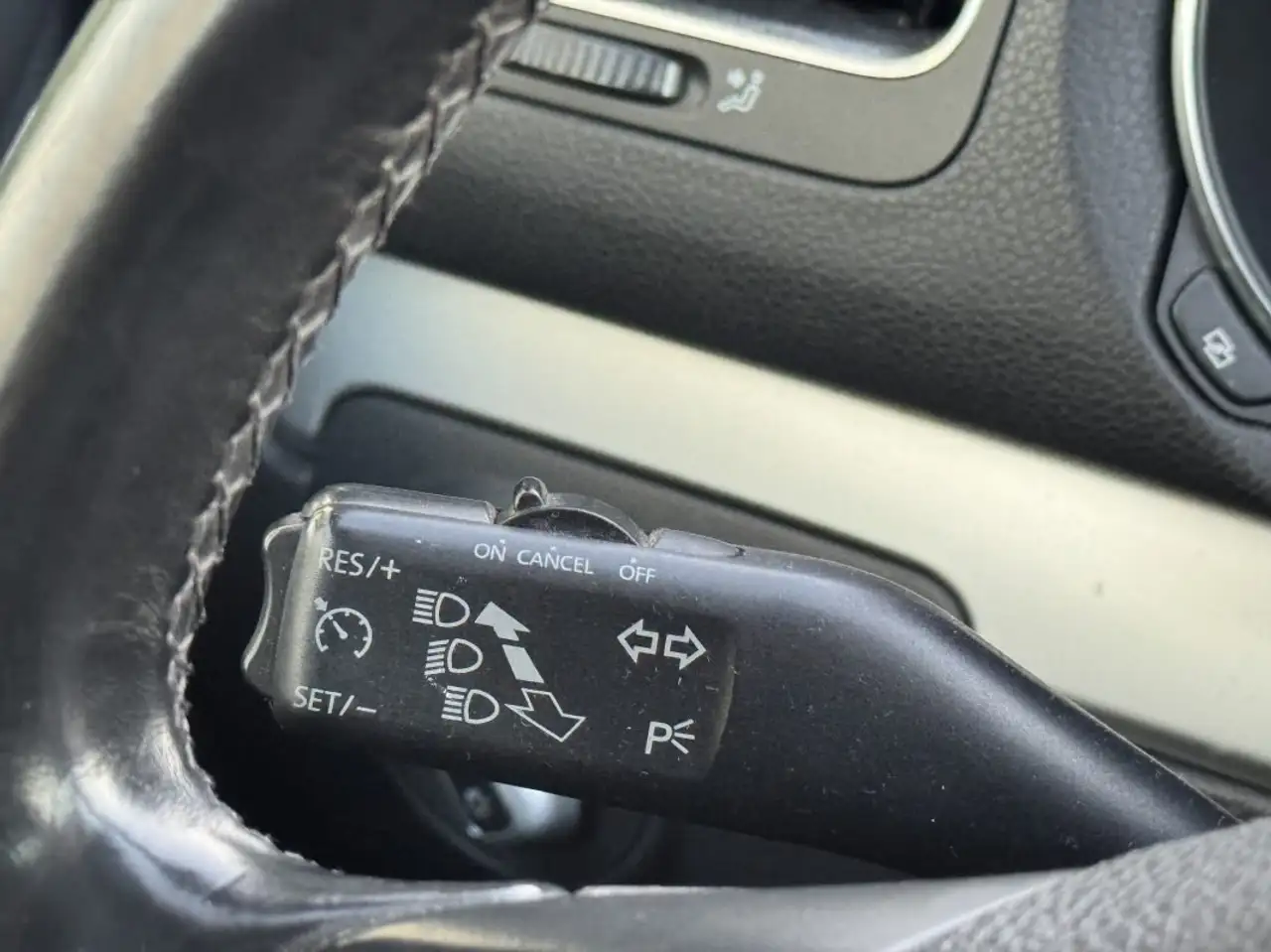 Volkswagen Golf Standard Model — photo 16