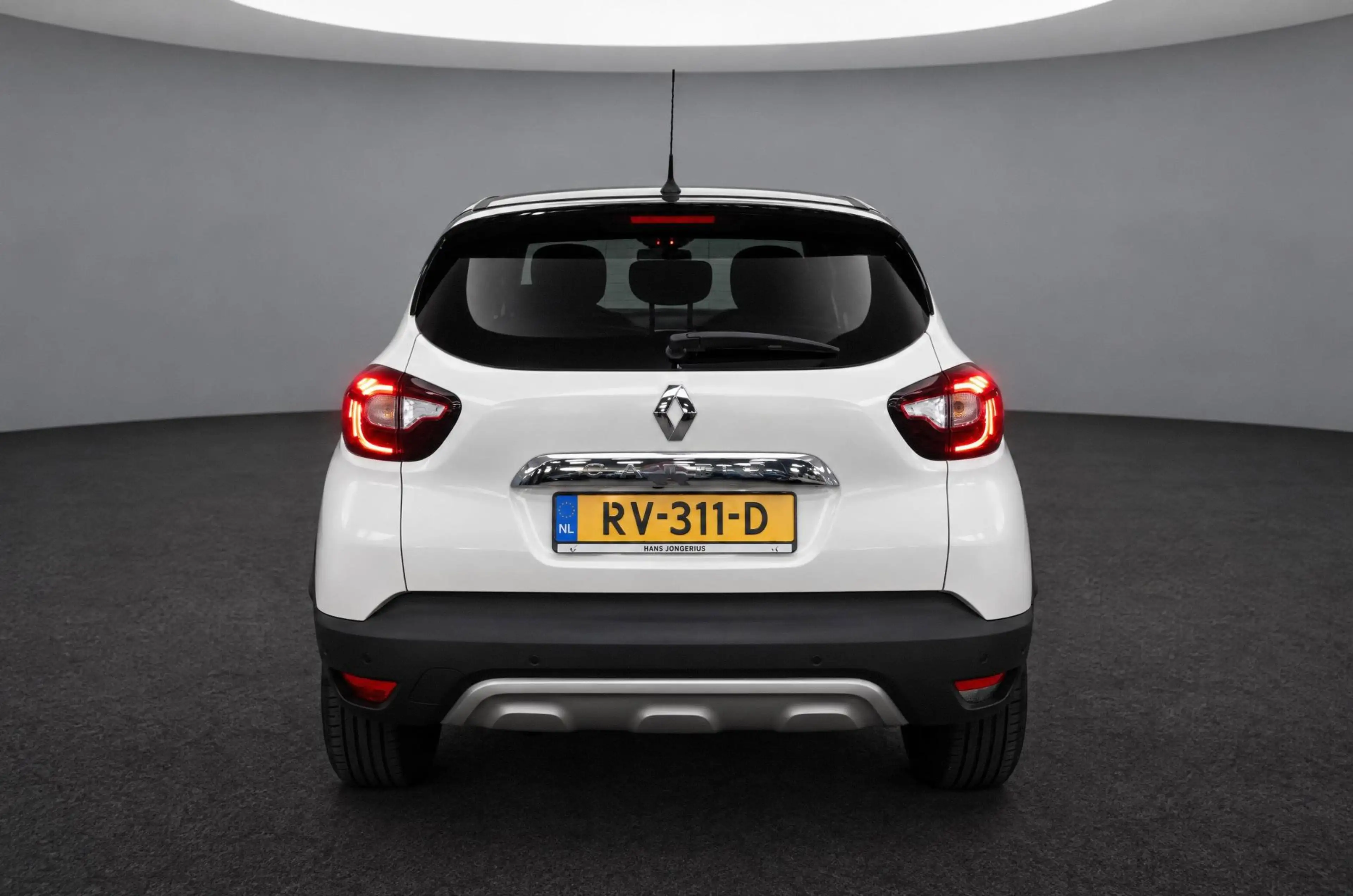 Renault Captur TCe 90 Intens | CAMERA | NAVI | CRUISE CONTROL | C — photo 7