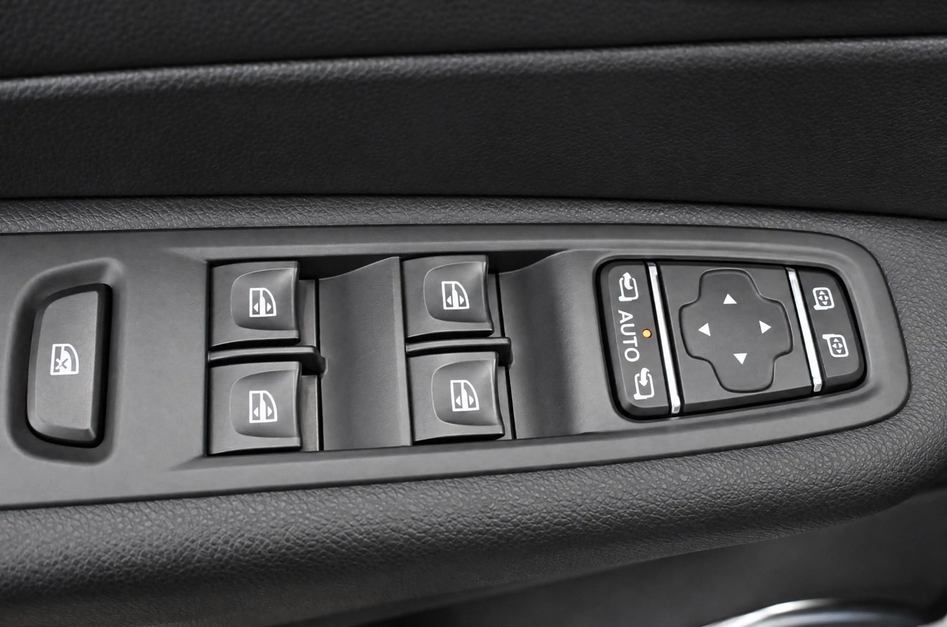 Renault Captur TCe 90 Intens | CAMERA | NAVI | CRUISE CONTROL | C — photo 24