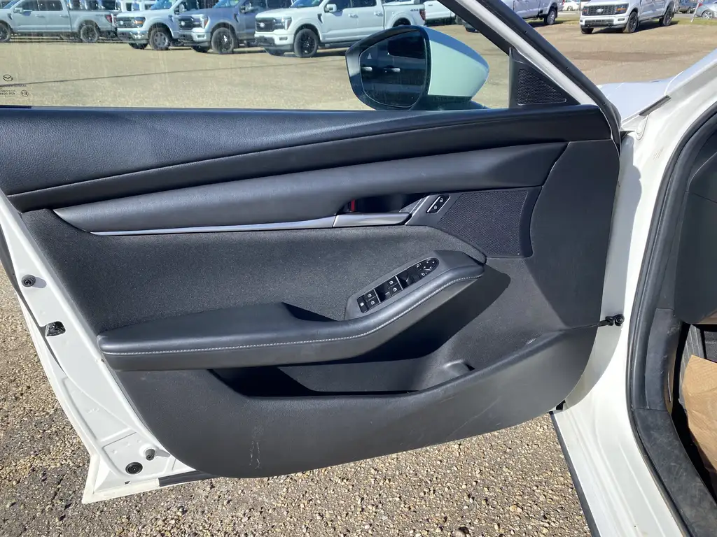 2019 Mazda Mazda3 Sedan GX | Rear Cam | Push Start | Heated Seats — photo 6