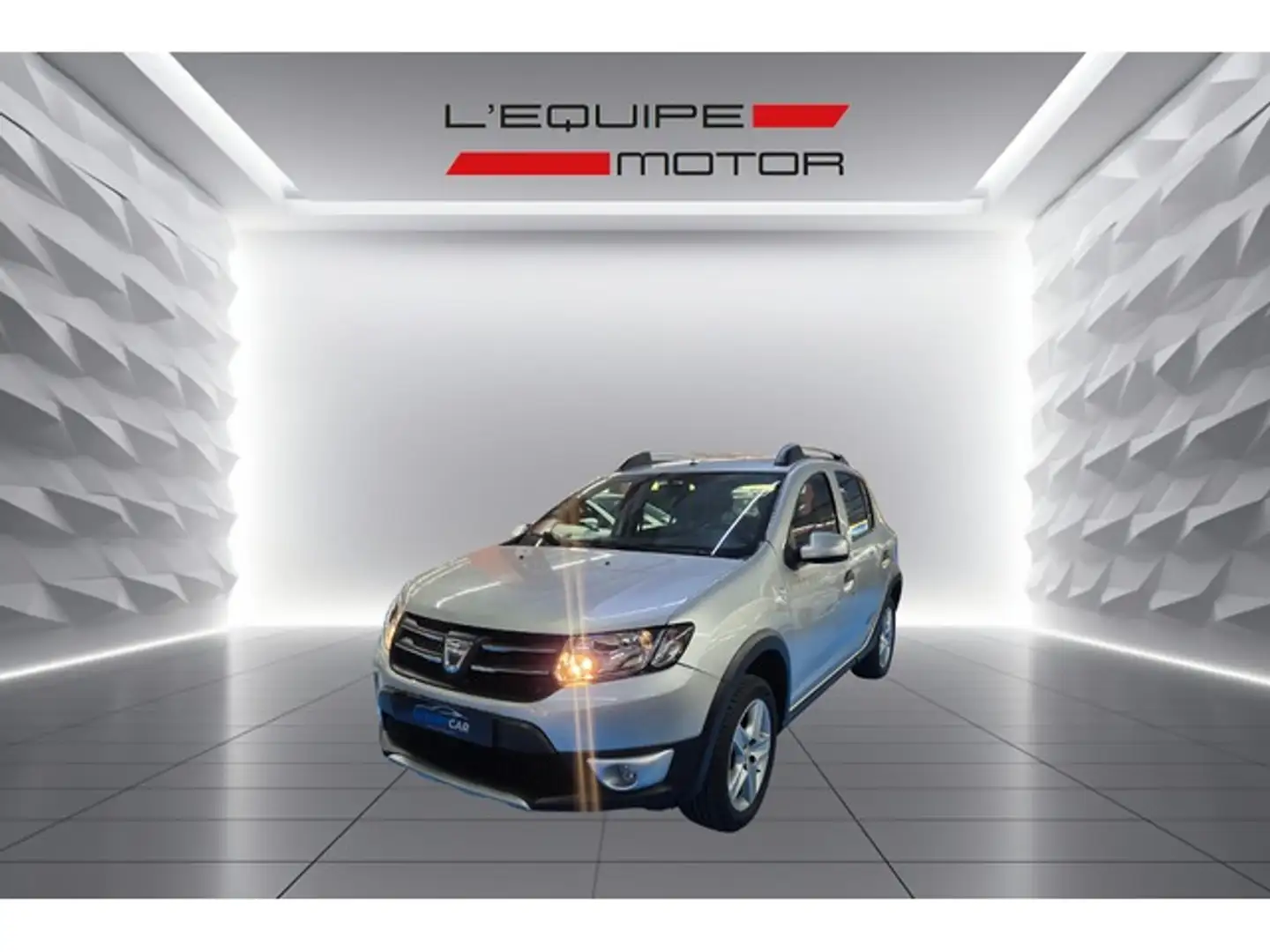 Dacia Sandero 0.9 TCE Stepway 90 Plateado - 2