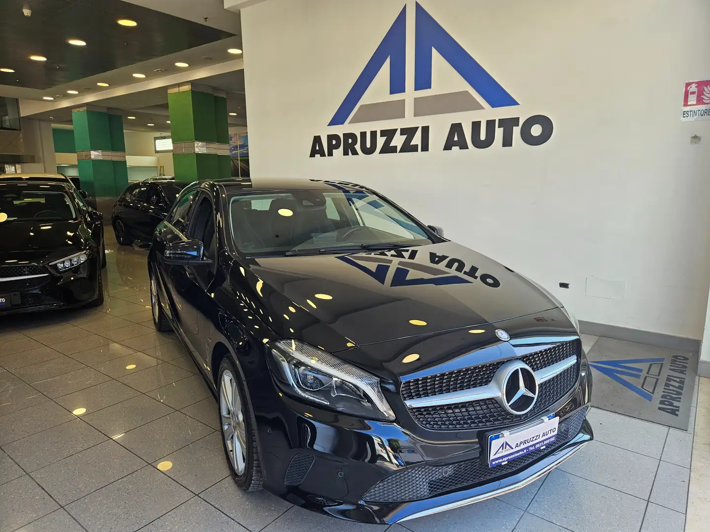 Mercedes-Benz A 200 A 200 d Sport auto SENSORI NAVI Nero - 1