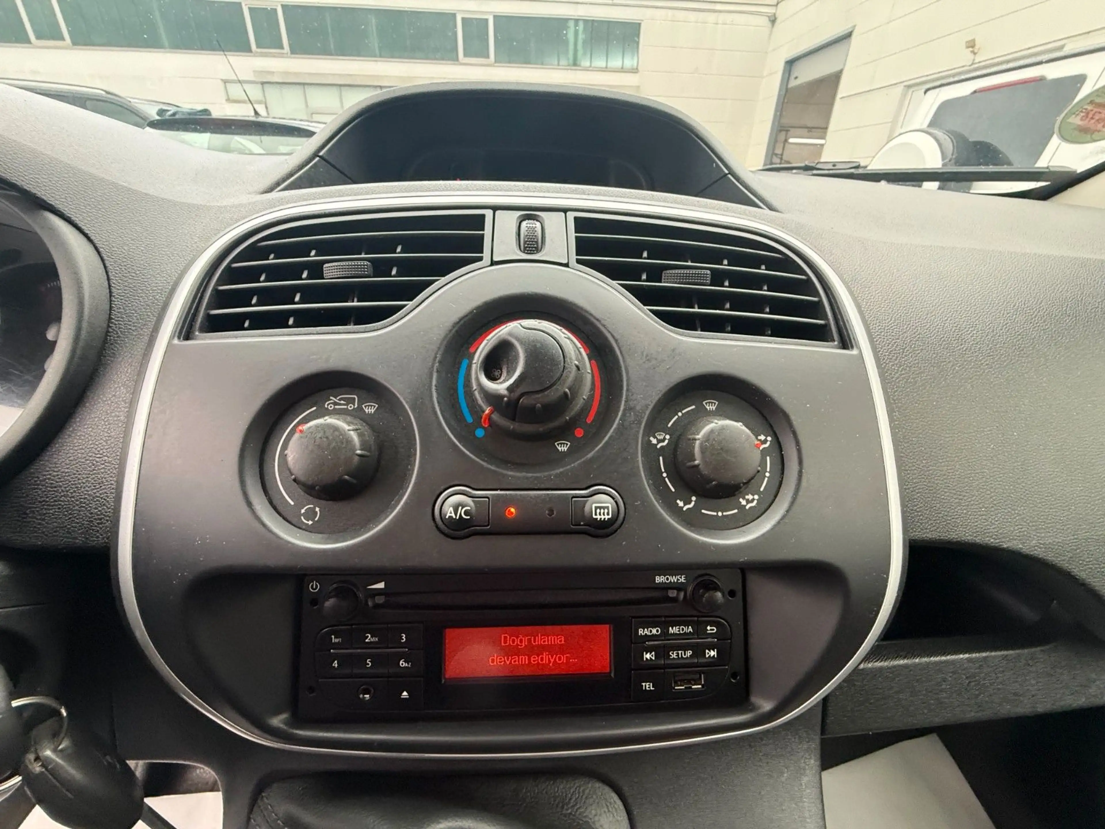 Renault Kangoo 1.HAND/KLIMA/PDC/ALLWETTER — photo 15
