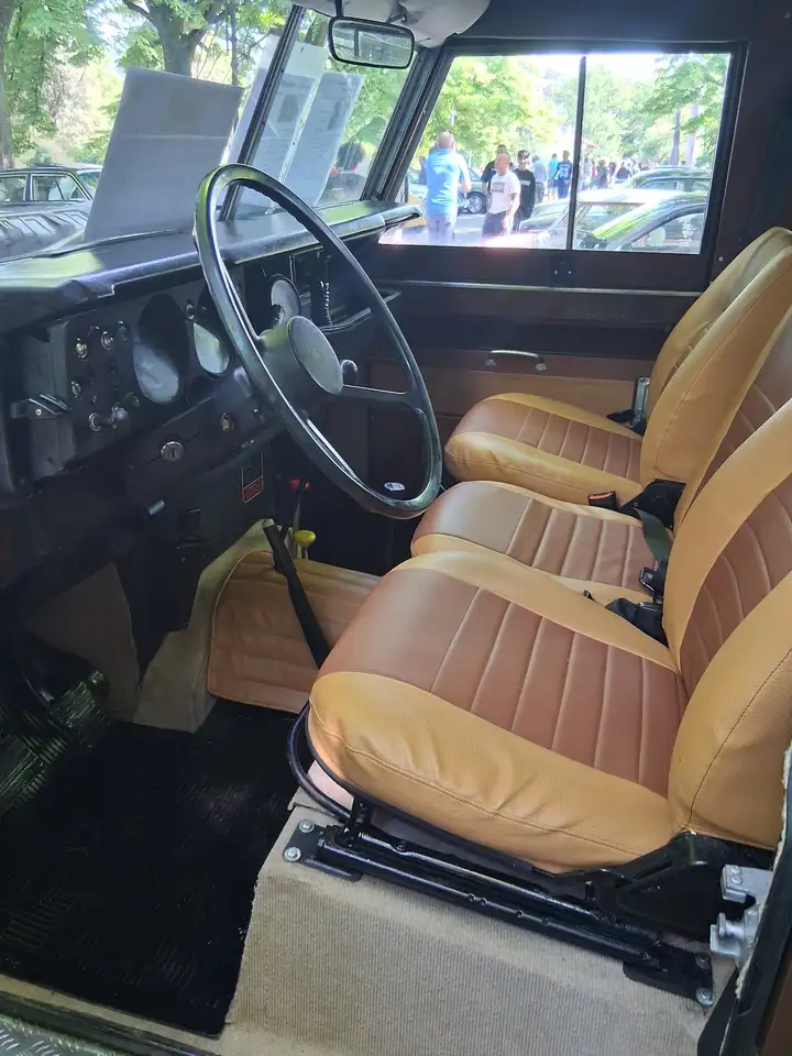Land Rover Defender 88, foto 6