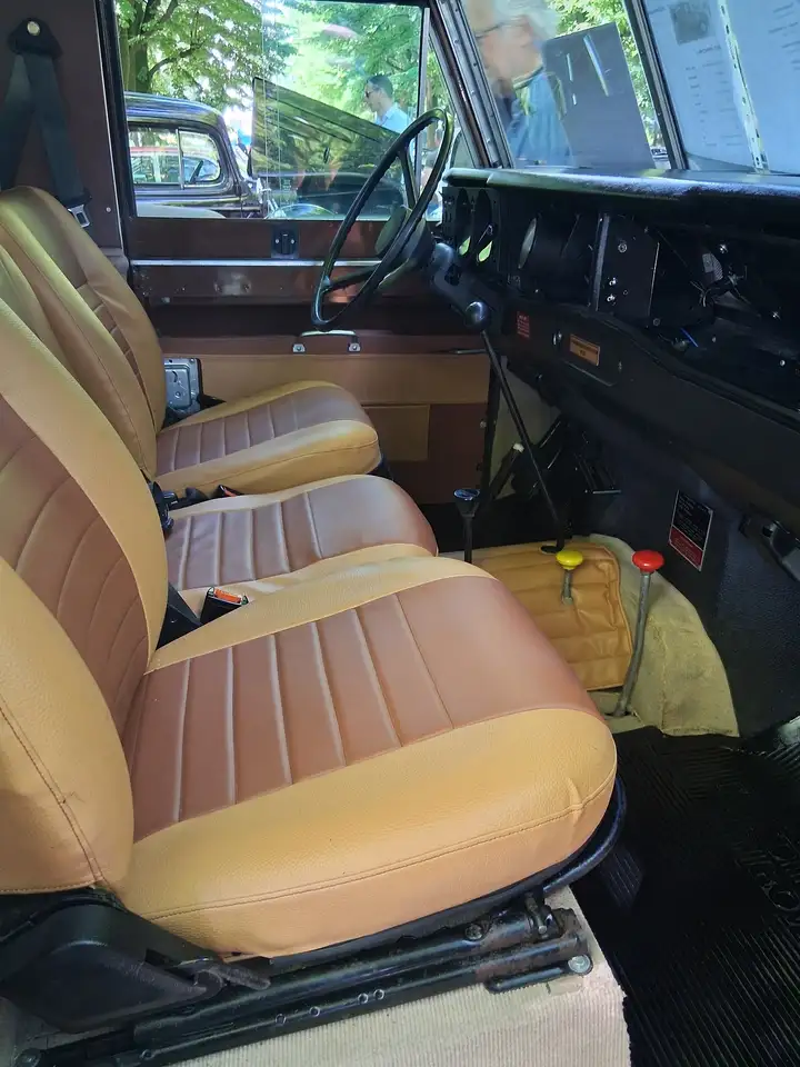 Land Rover Defender 88, foto 5