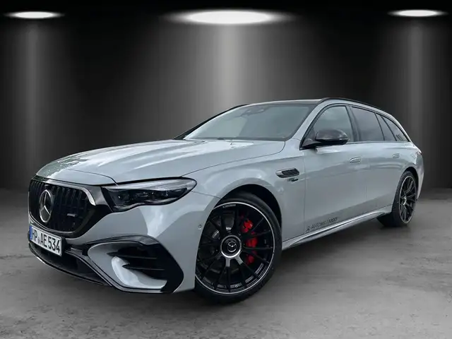Mercedes-Benz E 53 AMG AMG E 53 Hybrid 4M+ T Superscreen DISTR Pano AHK