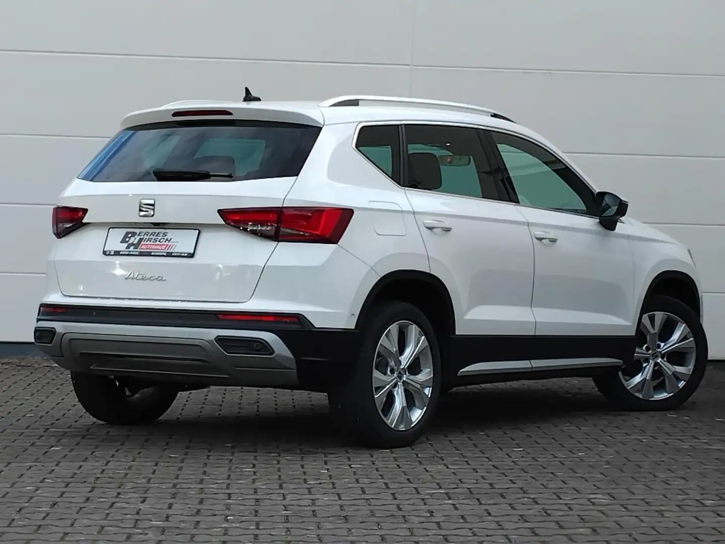 SEAT Ateca Xperience Weiß - 2