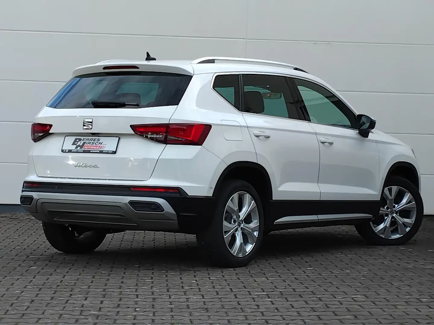 SEAT Ateca Xperience Biały - 2