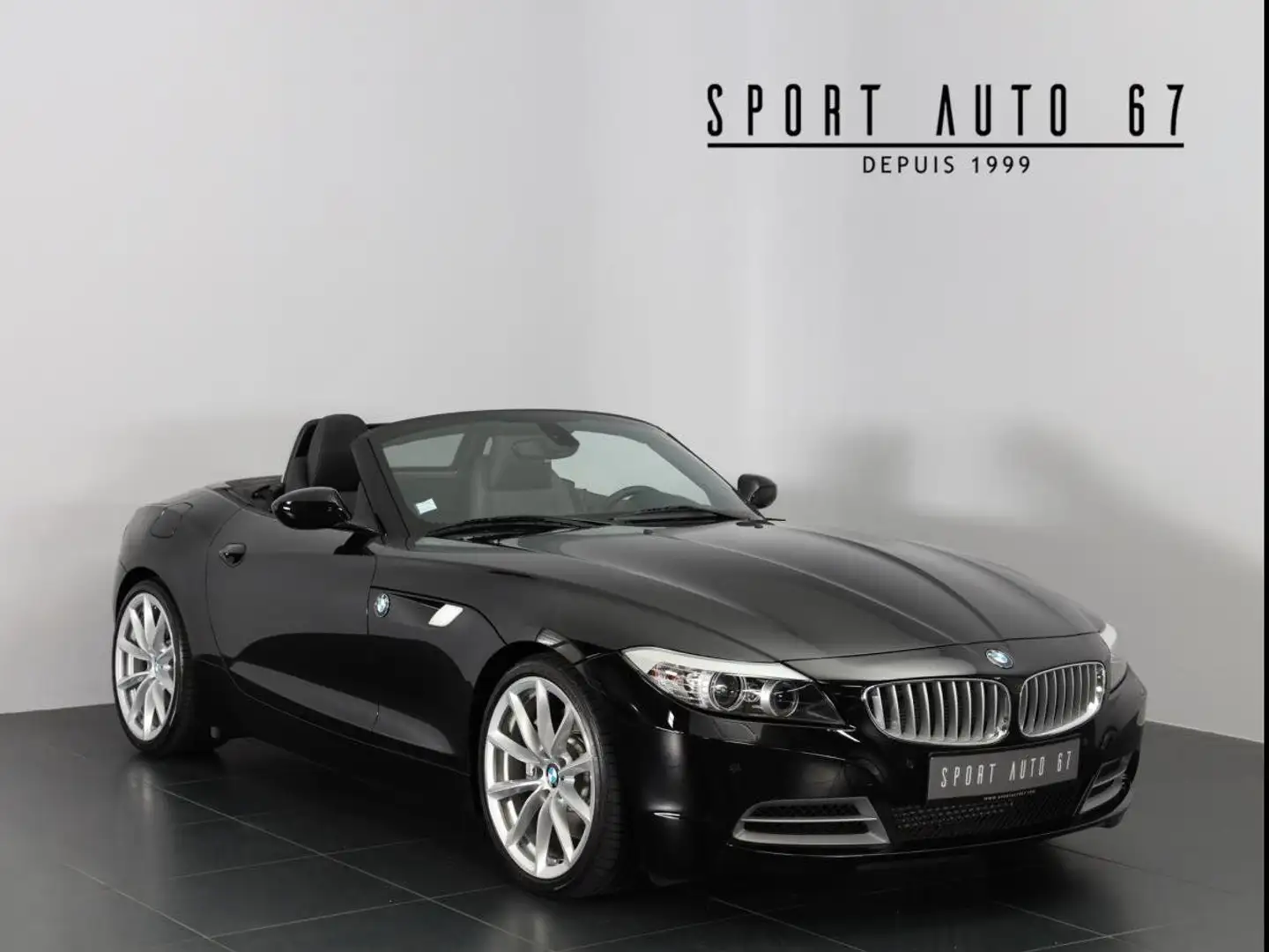 BMW Z4 35I 6 cylindres 3.0L bi turbo Noir - 1