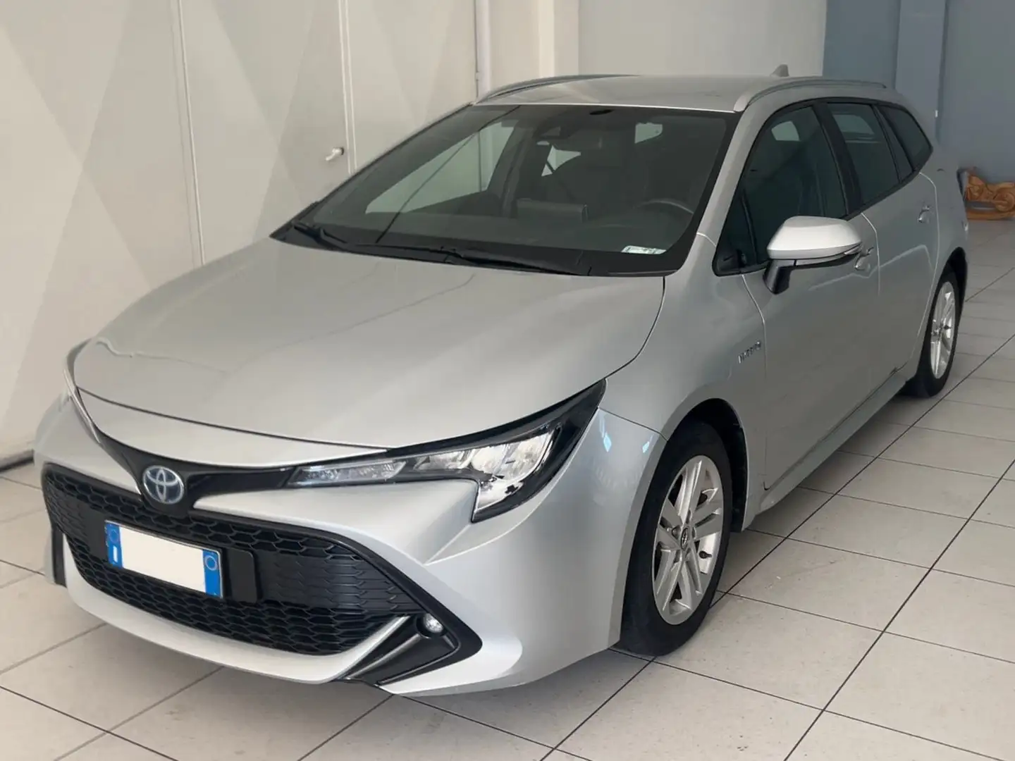 Toyota Corolla Corolla Touring Sports 1.8h Business cvt Gris - 1