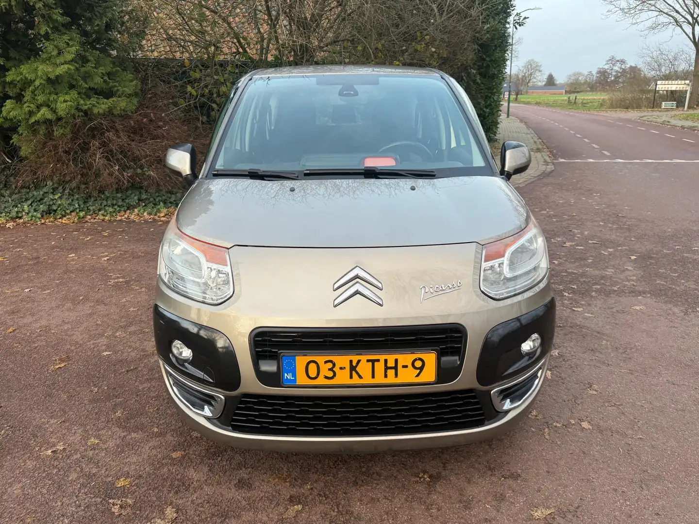 Citroen C3 Picasso 1.6 VTi Aura / Navi / Airco / NAP / PDC / Aux / Ap Beige - 2