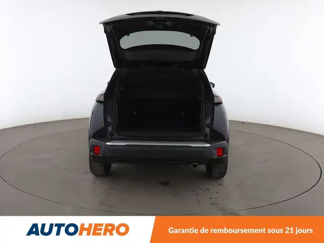 Peugeot 2008 view 16