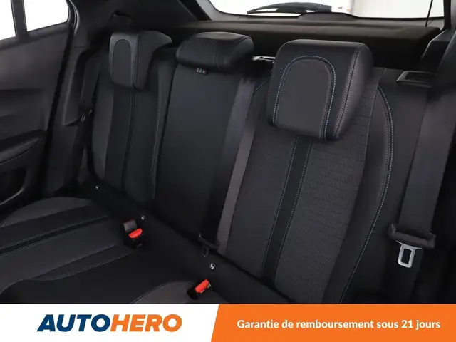 Peugeot 2008 view 14
