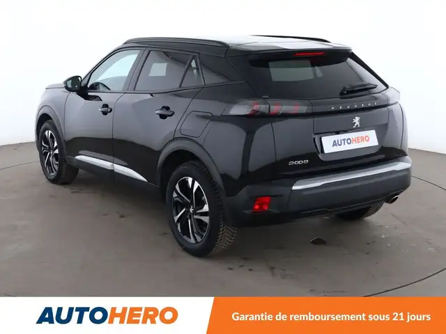 Peugeot 2008 view 4