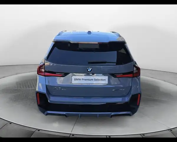 BMW X1 view 7