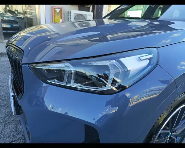 BMW X1 view 11