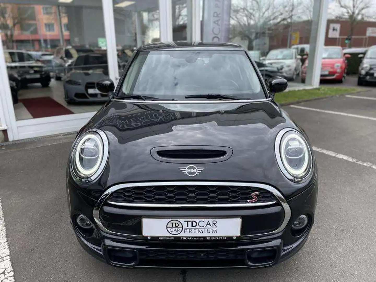 MINI Cooper S 2.0 Yours Trim Auto. Noir - 2