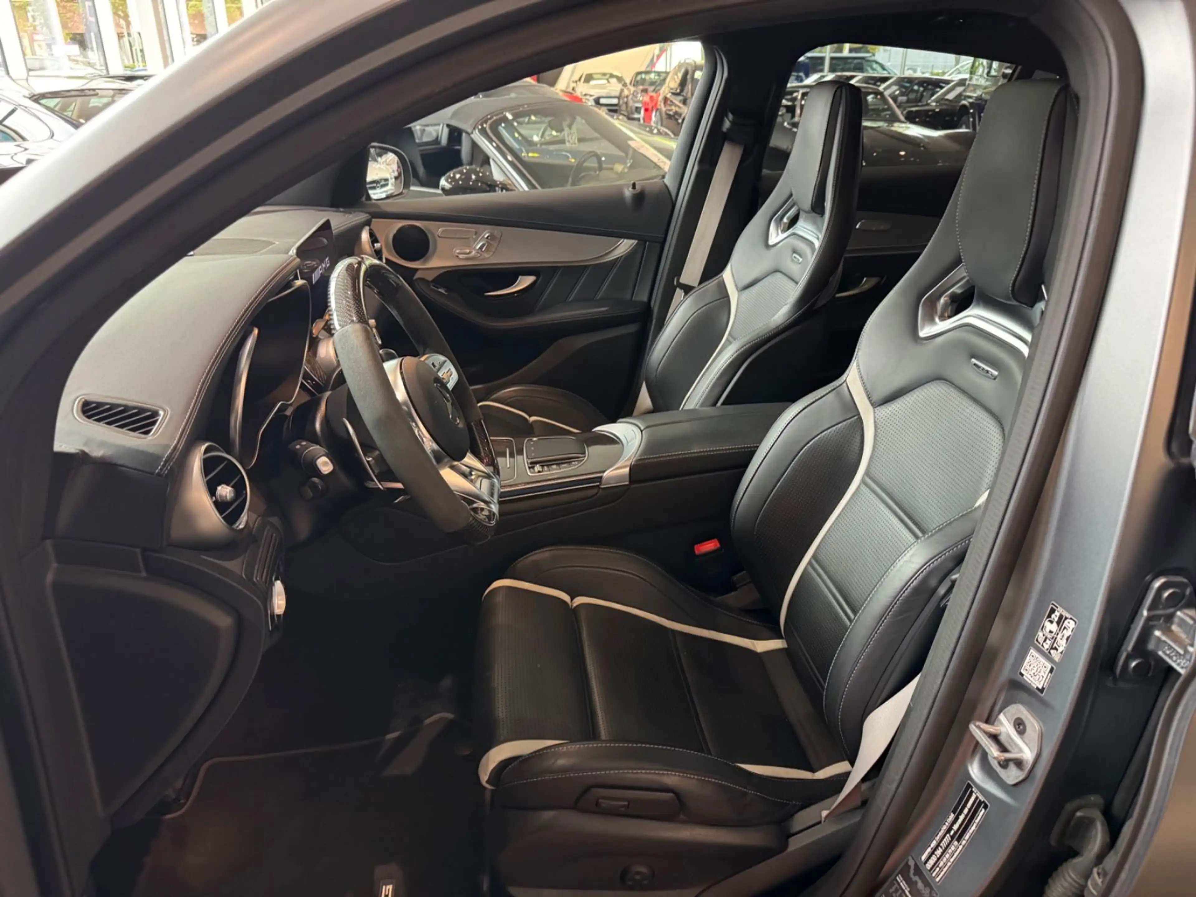 Mercedes-Benz GLC 63 AMG GLC 63 S AMG Coupé *Unfallfrei*1.Hand*Keramik* — photo 10