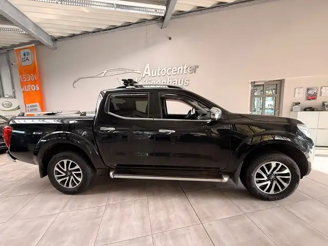 Nissan Navara NP 300 Tekna Double Cab 4x4