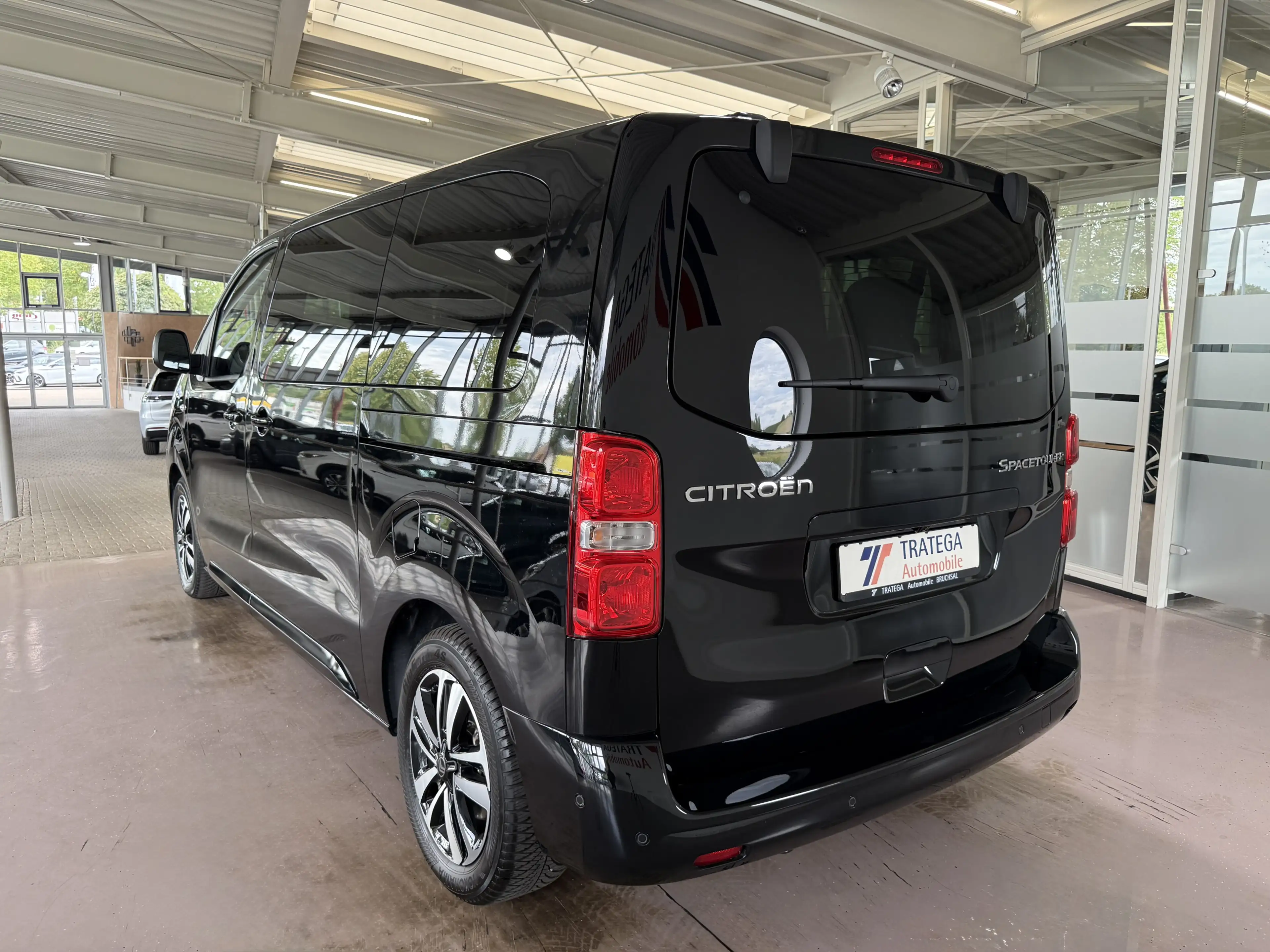 Citroen Spacetourer 2,2 D Max M AHK Standheizung Pano — photo 5