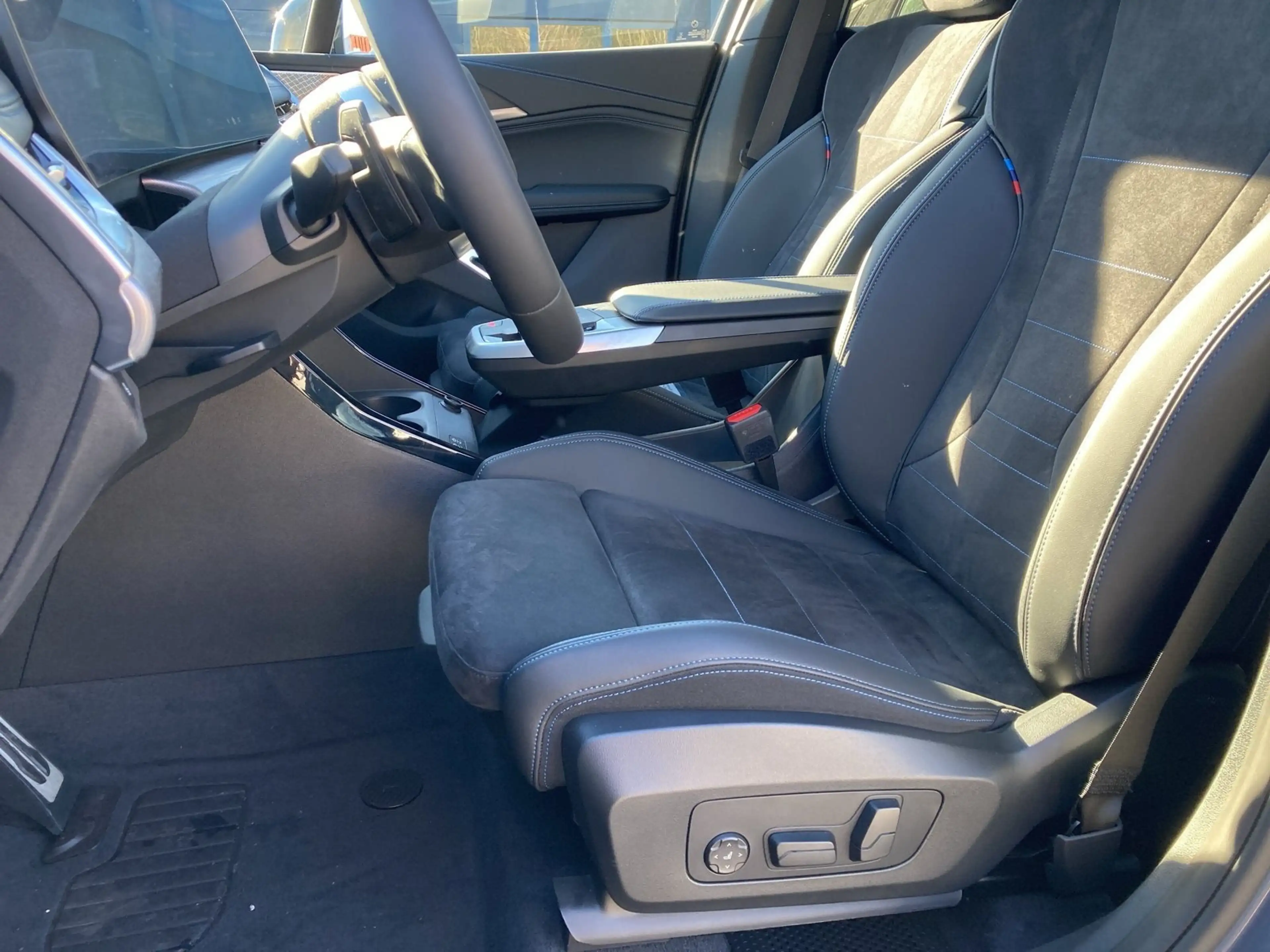 BMW 223 i M Sportpaket HK HiFi DAB LED Komfortzg. — photo 9