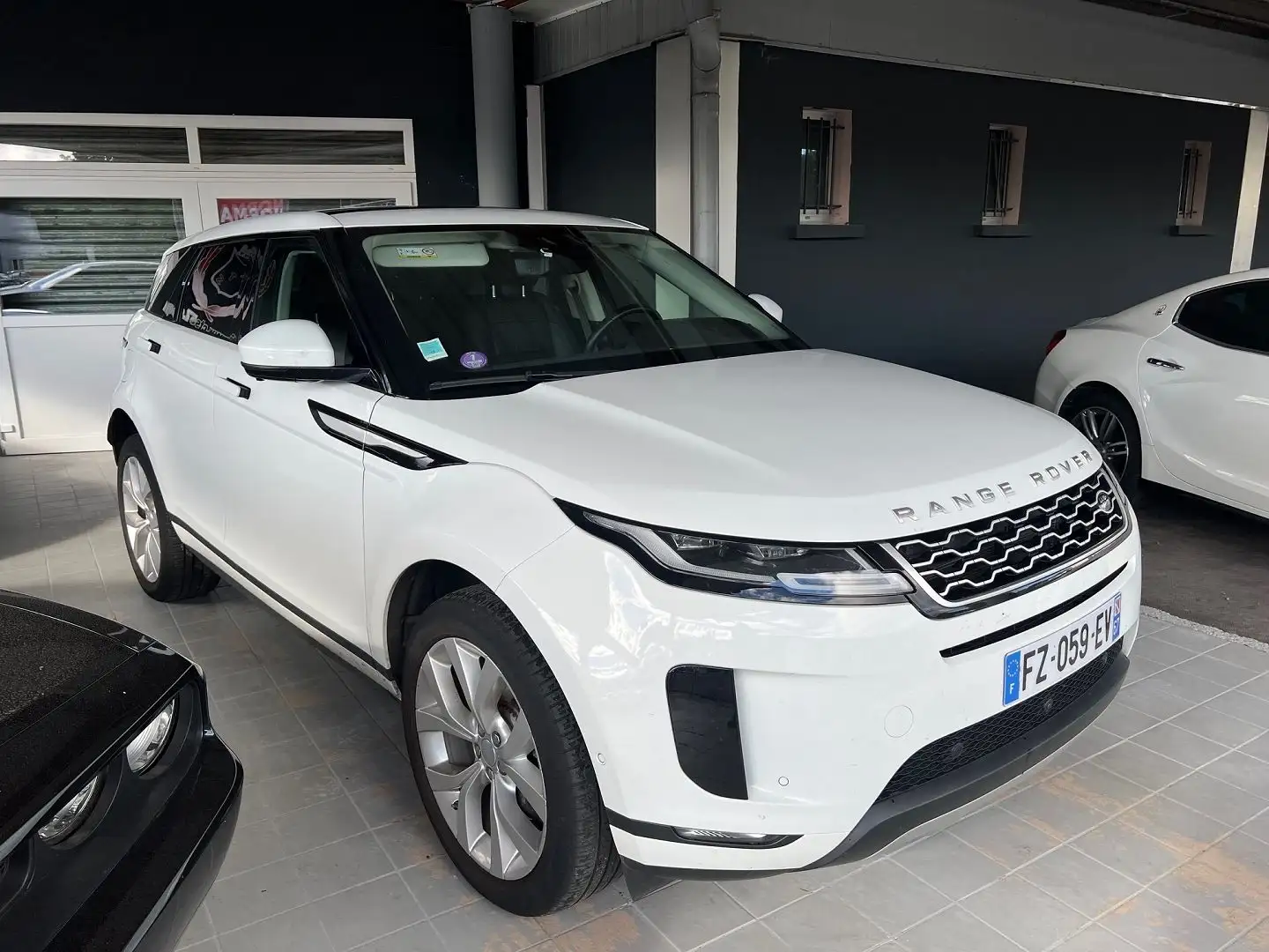 Land Rover Range Rover Evoque 1.5 P300E 309CH SE AWD BVA MARK III Blanc - 2