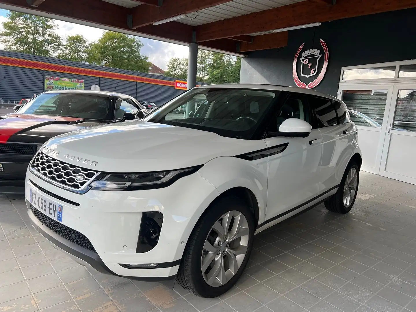 Land Rover Range Rover Evoque 1.5 P300E 309CH SE AWD BVA MARK III - 1