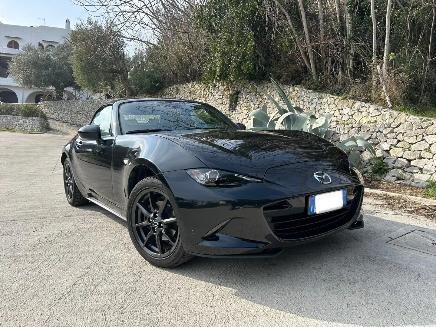 Mazda MX-5 1.5 Skyactiv Exceed - 1