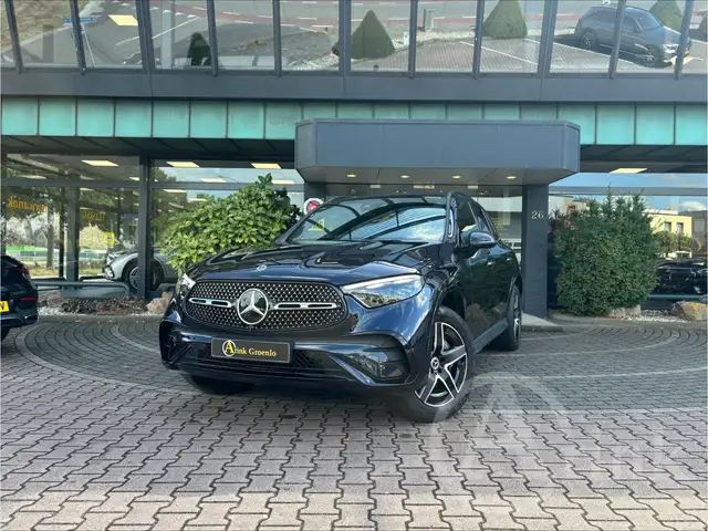 Mercedes-Benz GLC 300 300e 4MATIC AMG Line Panoramadak,  Rijassistentiep