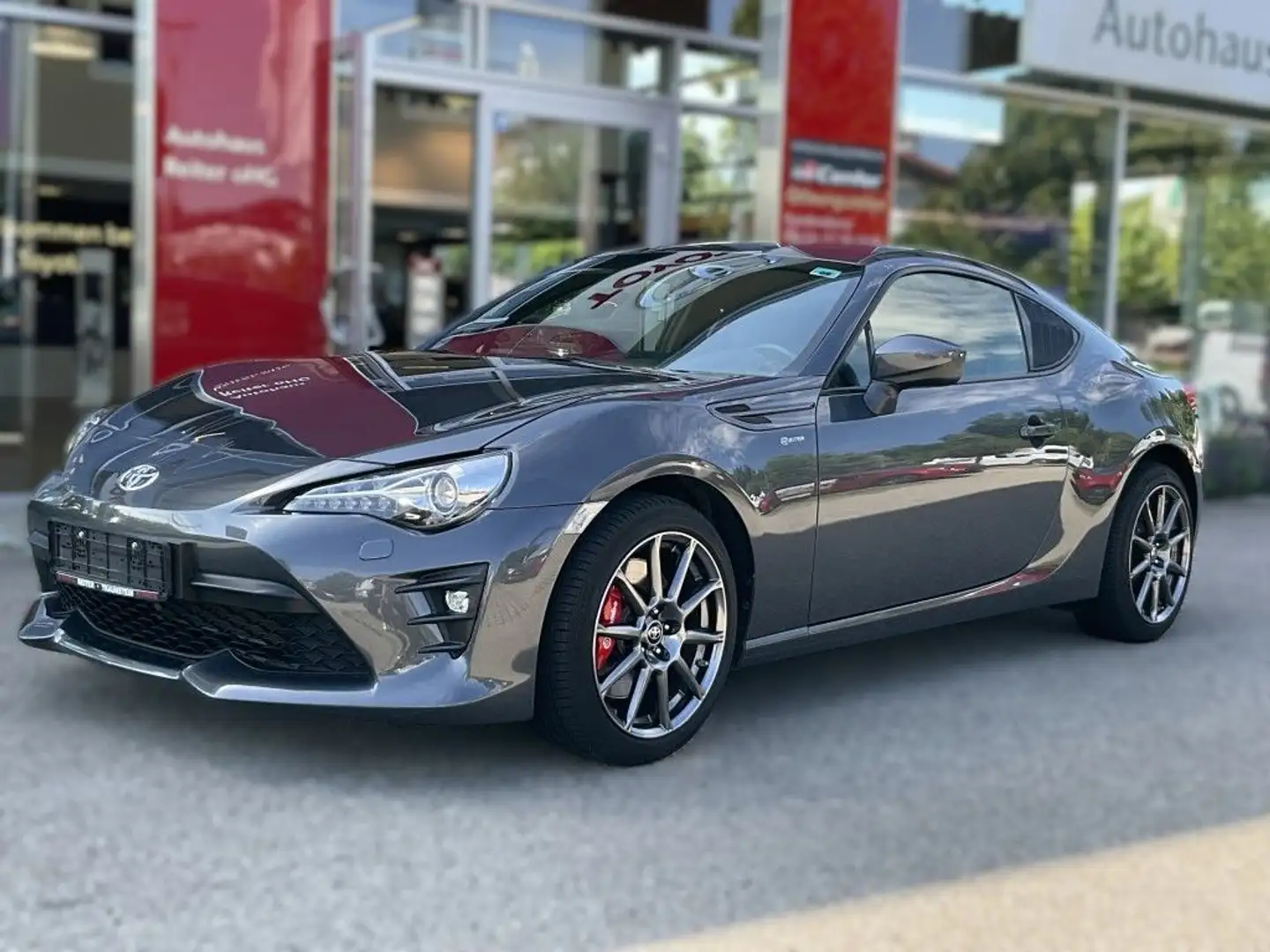 Toyota GT86 Gris - 1