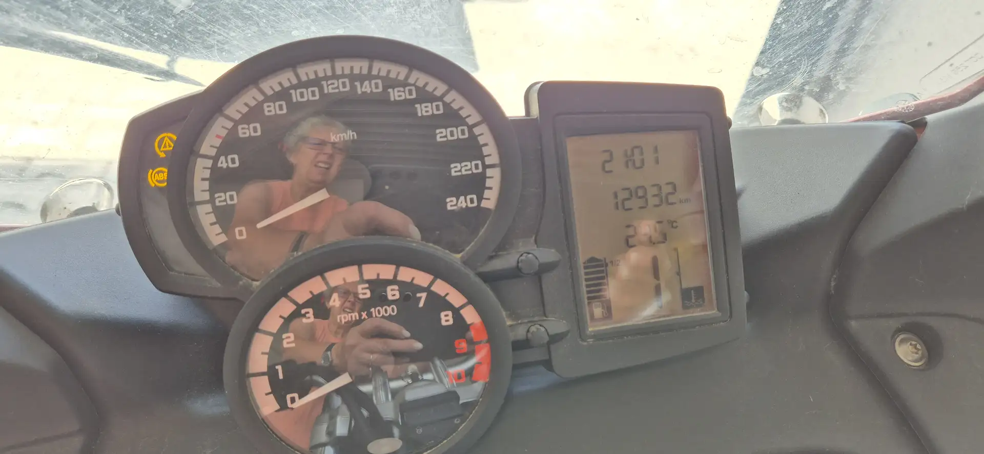 BMW F 800 GT Naranja - 2