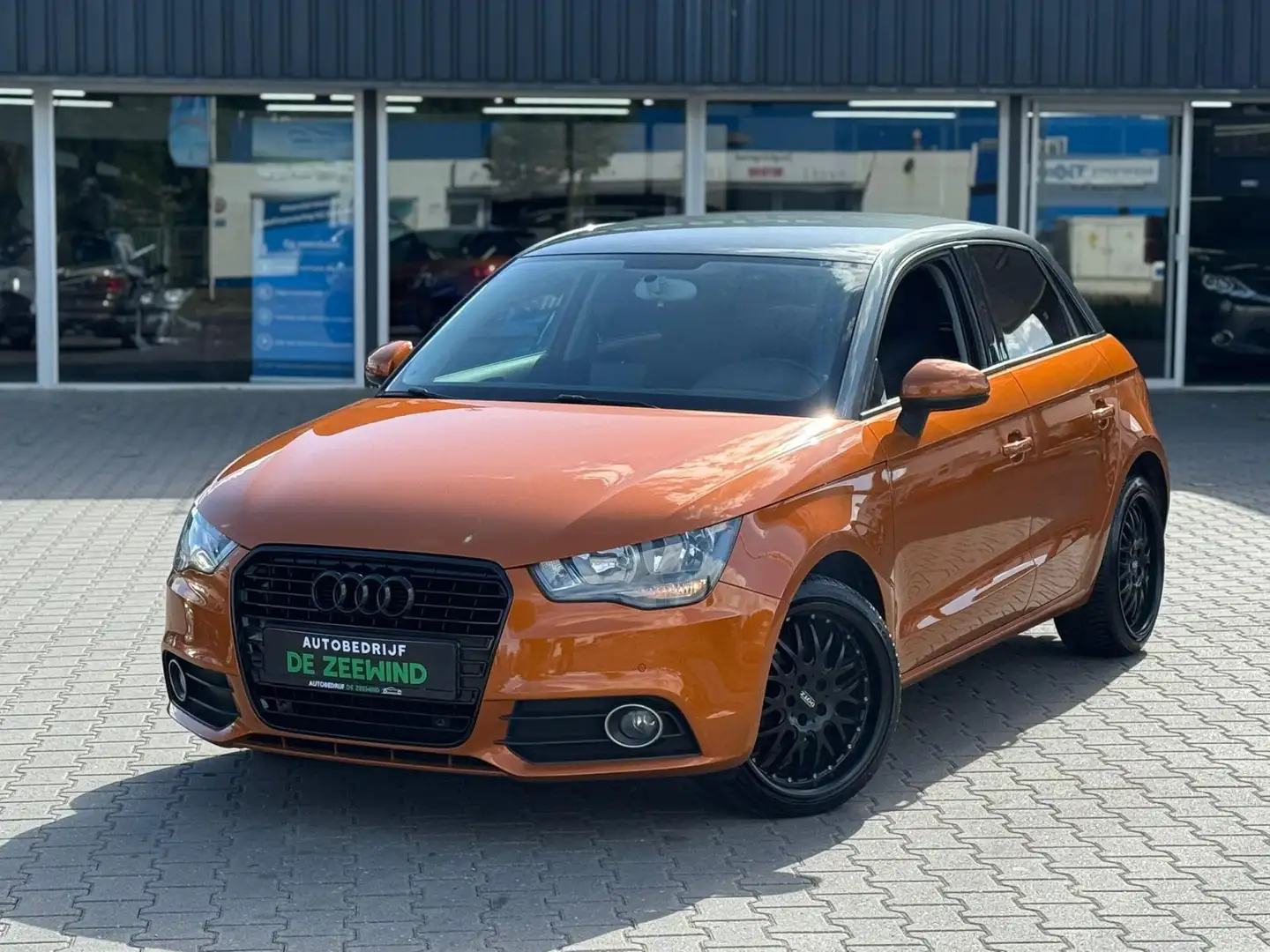 Audi A1 Sportback 1.2 TFSI Ambition Pro Line|5D|Sport|Rijk Оранжевий - 2
