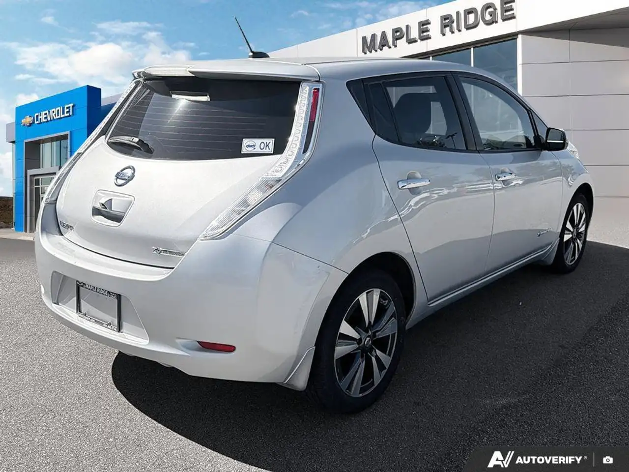 Nissan Leaf снимка Nissan Leaf