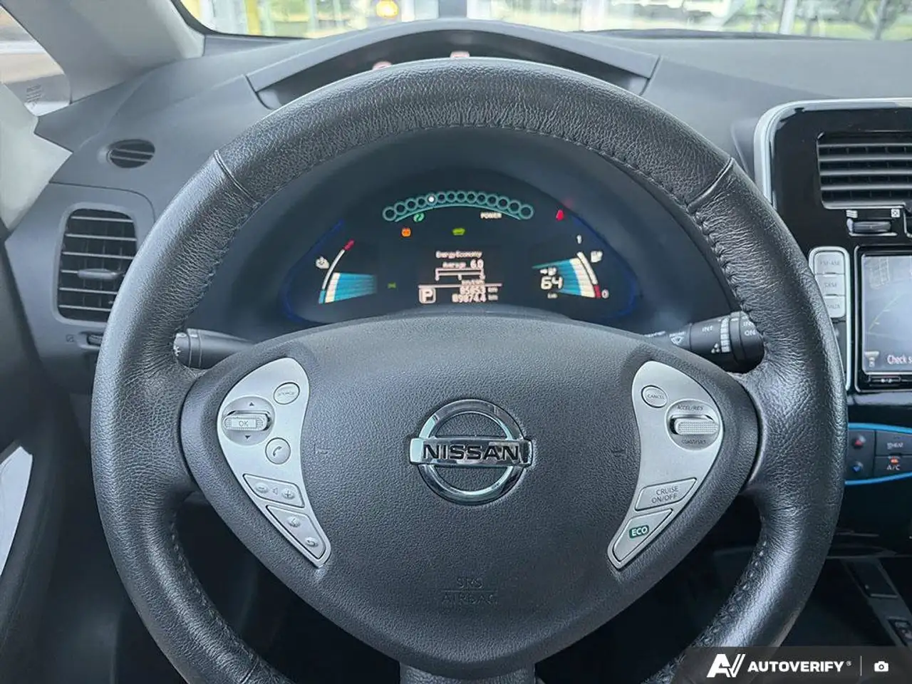Nissan Leaf снимка Nissan Leaf
