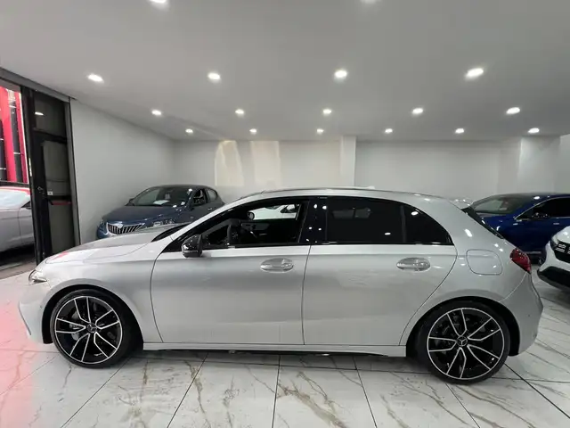 Mercedes-Benz A-Class view 3