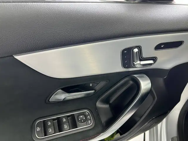 Mercedes-Benz A-Class view 10