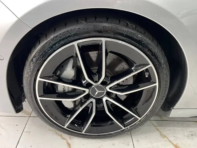 Mercedes-Benz A-Class view 9