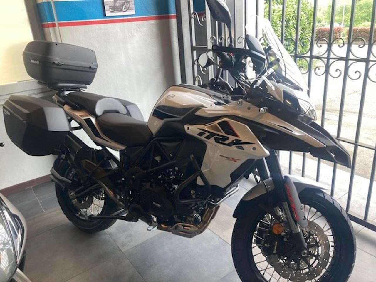 Benelli TRK 502 TRK 502 X