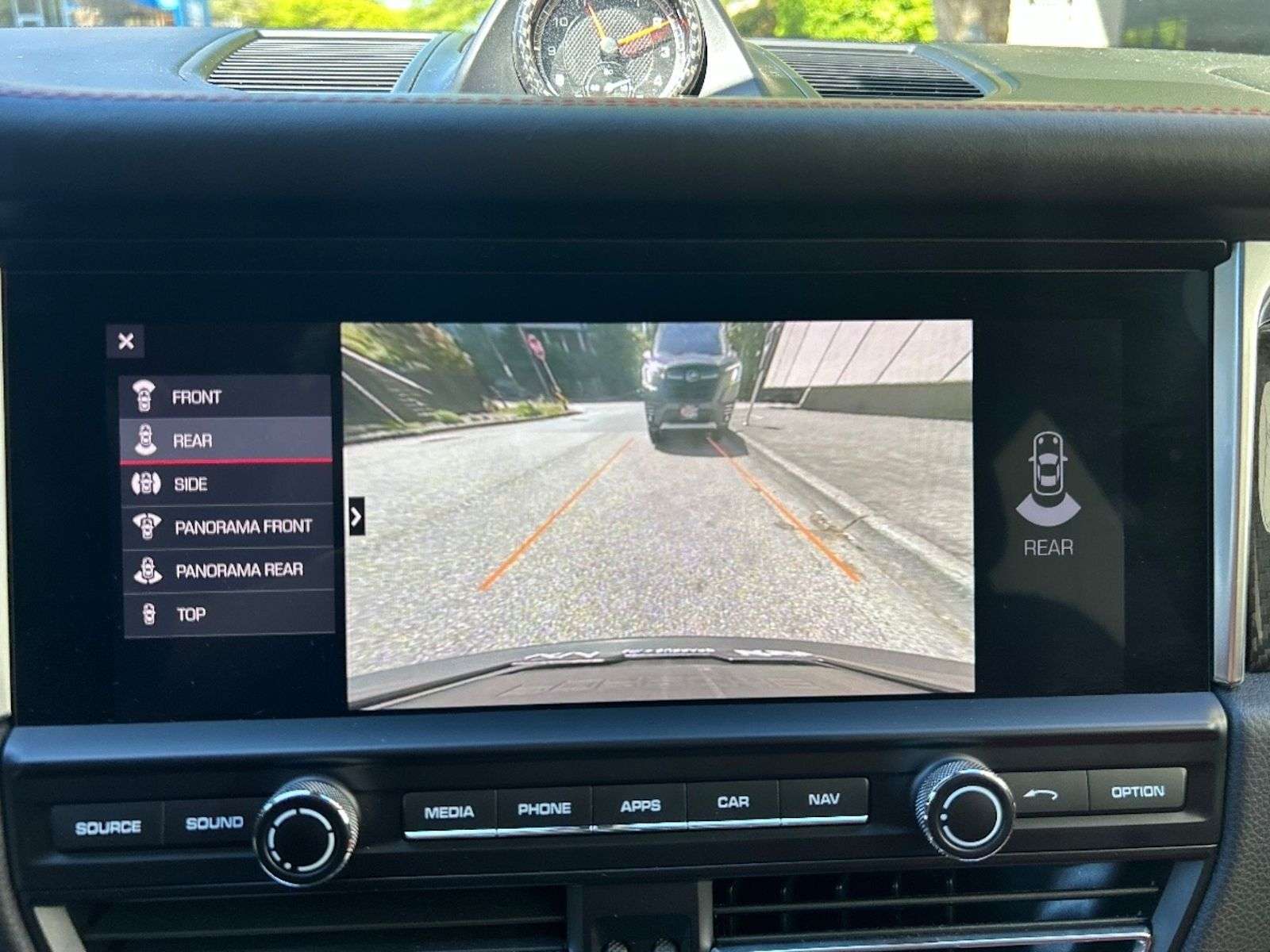 2020 Porsche Macan S thumb 23