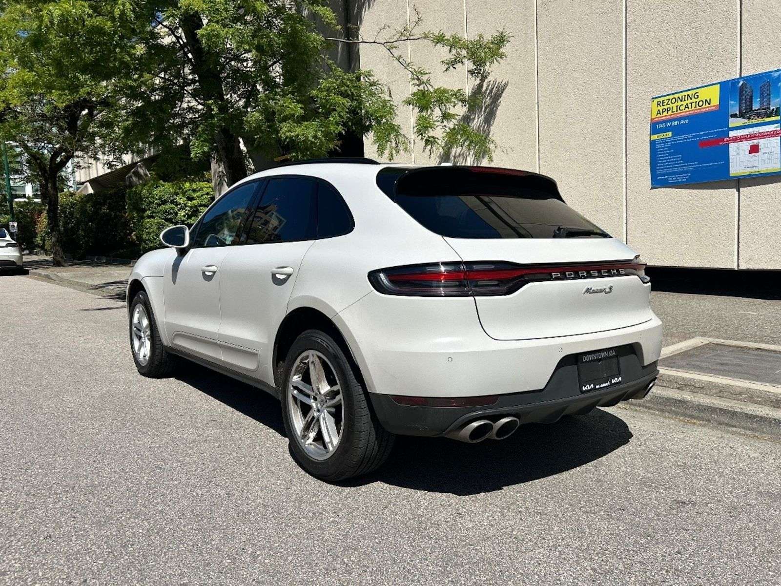 2020 Porsche Macan S alt 5
