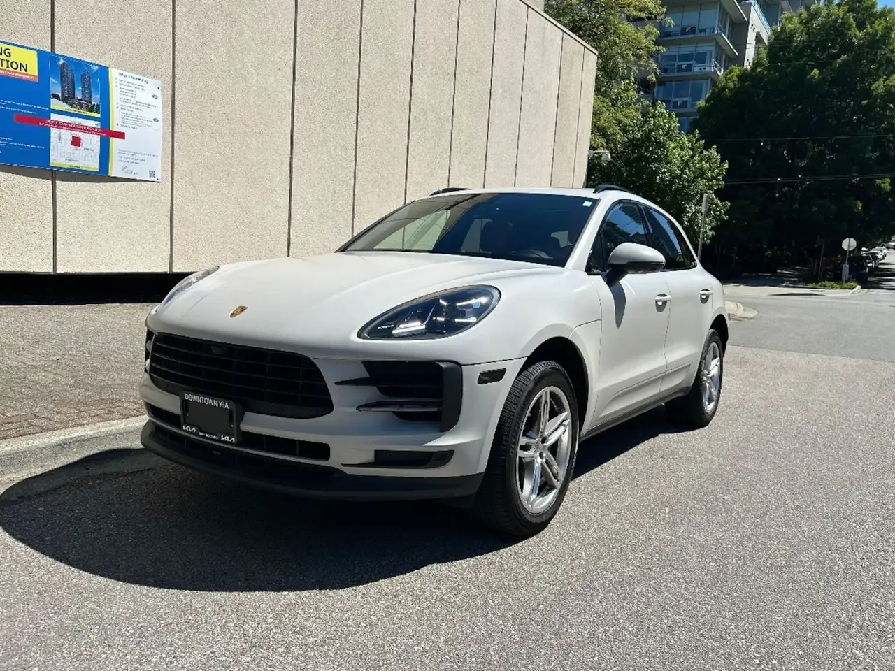 2020 Porsche Macan