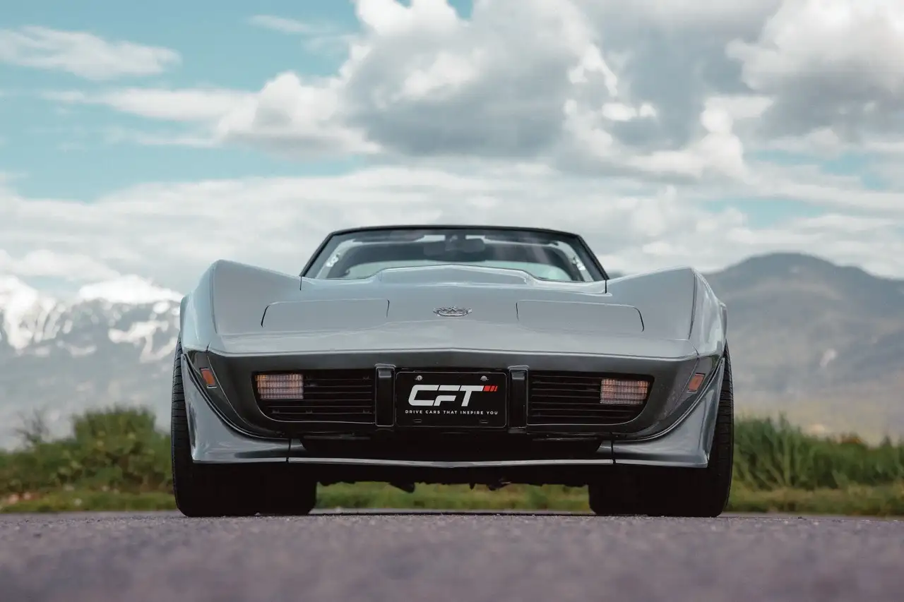 Chevrolet Corvette снимка Chevrolet Corvette