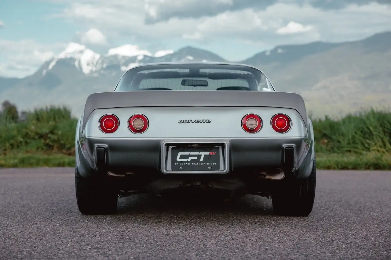Chevrolet Corvette снимка Chevrolet Corvette