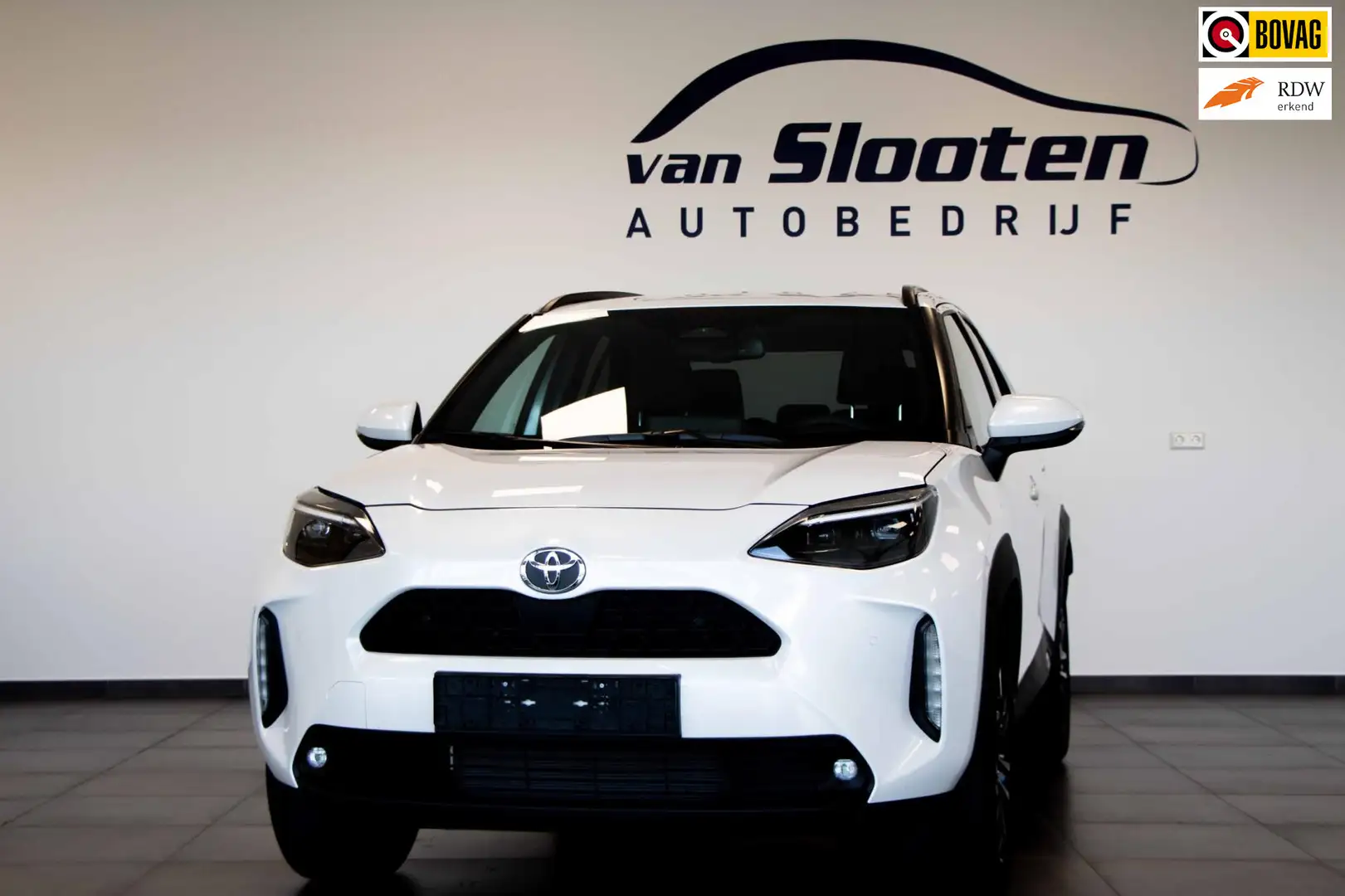 Toyota Yaris Cross 1.5 HYBRID 130 TEAM D NAVI PDC CAMERA SAFETY PACK+ Wit - 1